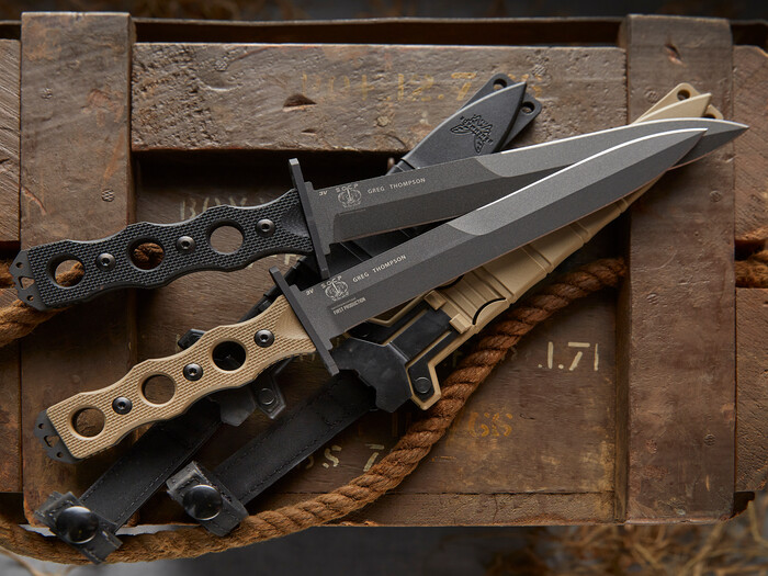 hunting knife for holiday gift
